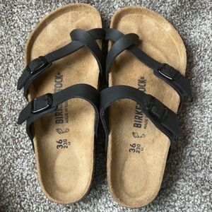 Birkenstock Mayari Sandal